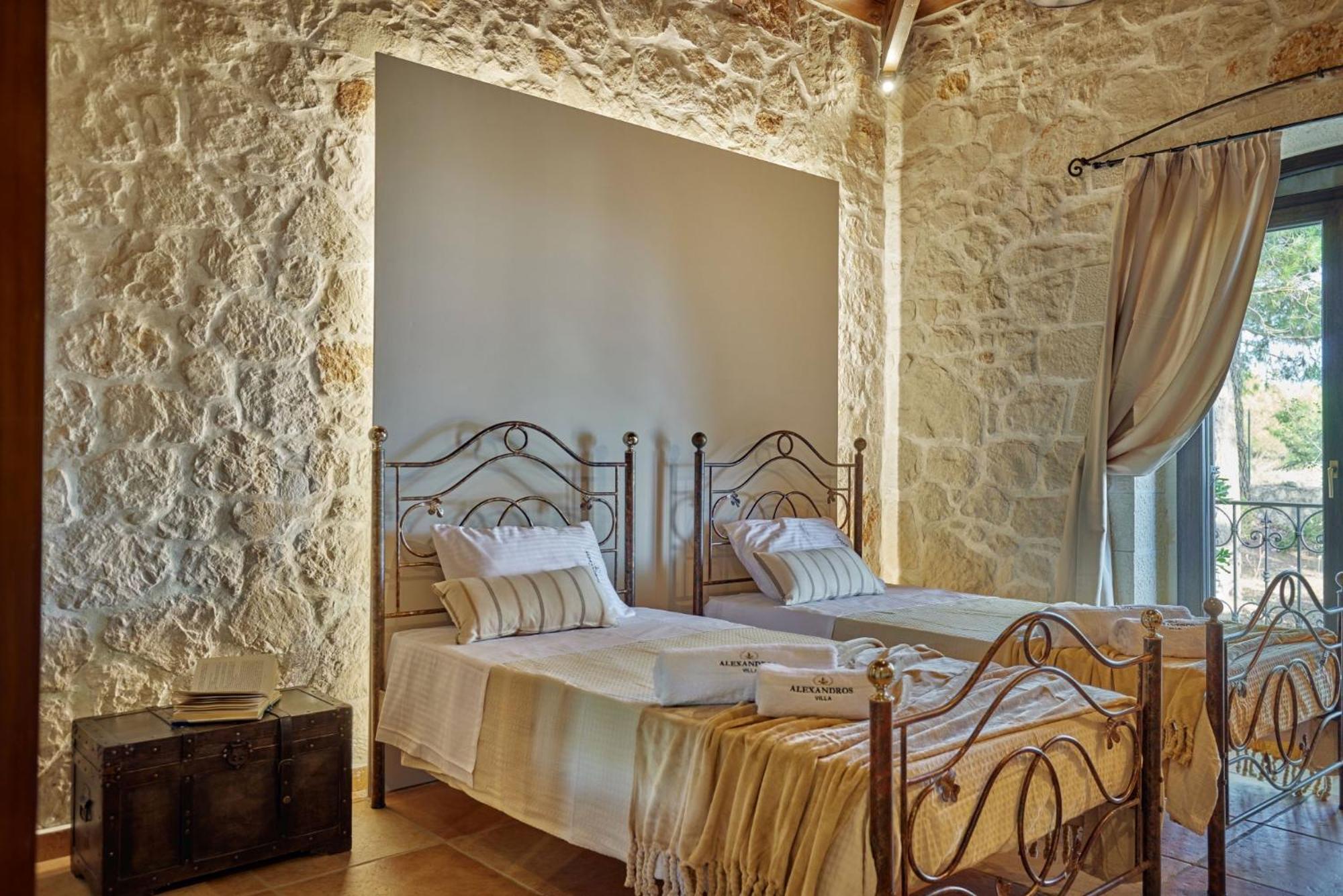Alexandros Stone Villa Agios Nikolaos  Bagian luar foto