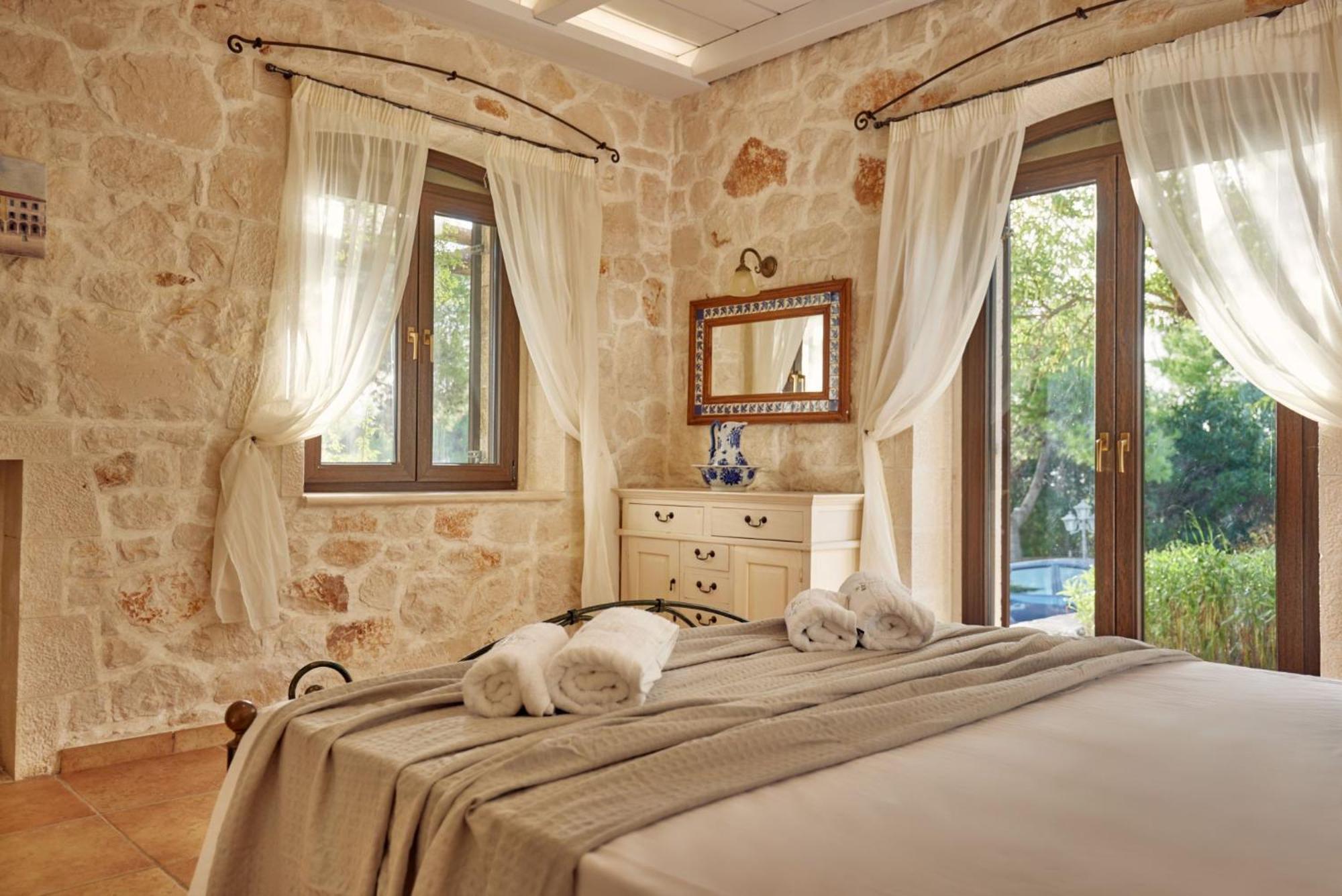 Alexandros Stone Villa Agios Nikolaos  Bagian luar foto